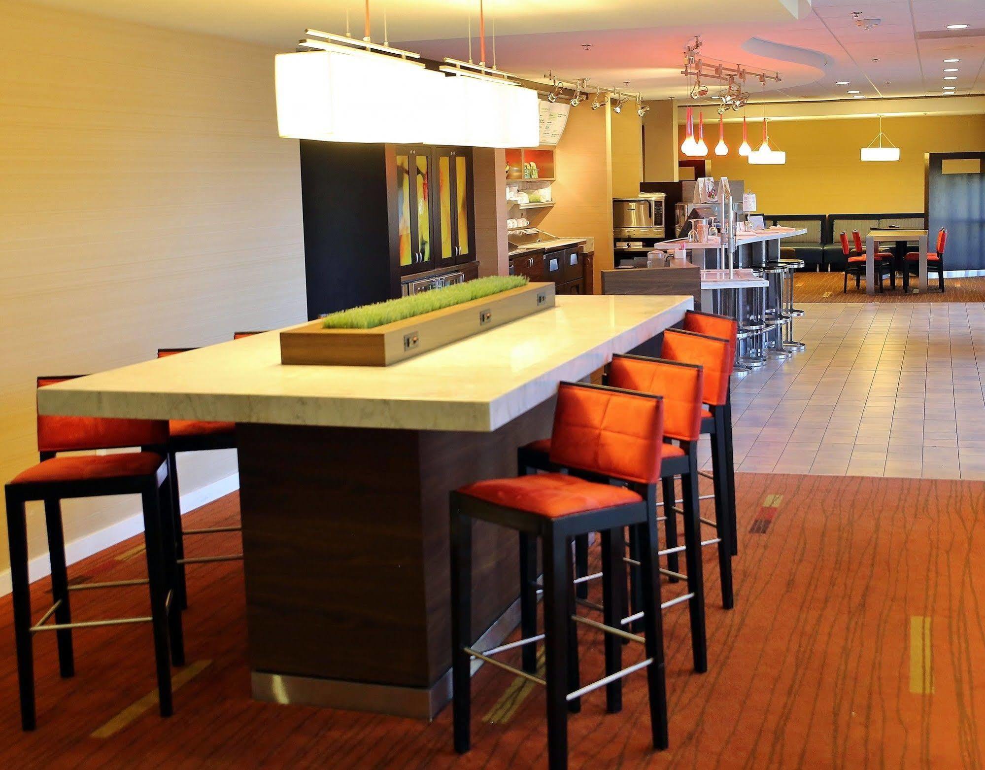 Courtyard By Marriott Santa Rosa Hotel Exterior foto
